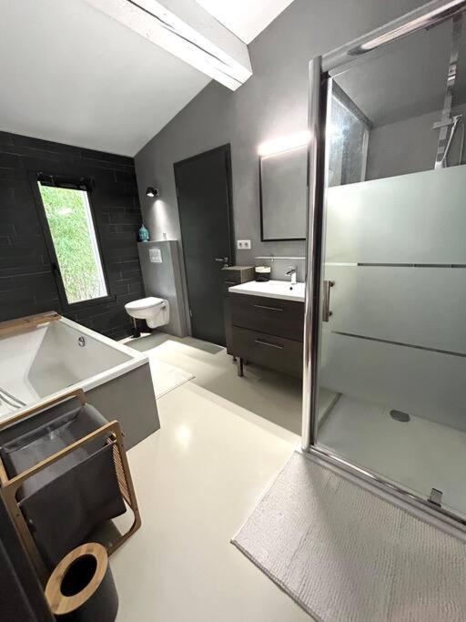Superbe Maison Avec Jacuzzi Ventabren Eksteriør billede
